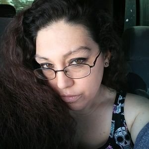 Meet your Posher, Joanna